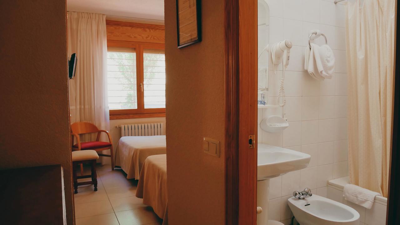 Balneario De Tus Hotel Yeste Exterior photo